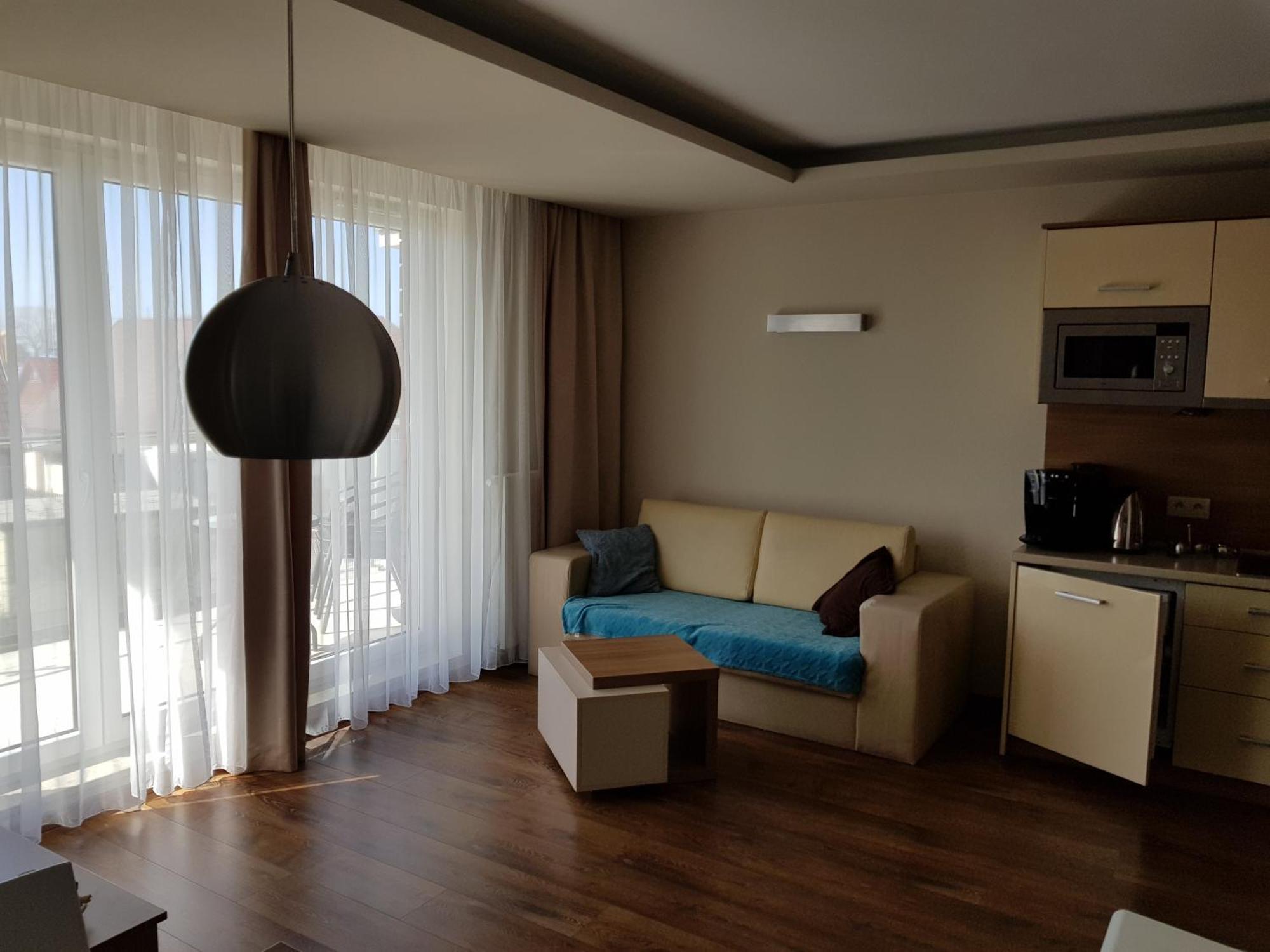 Marina Jastarnia Apartamenty W Budynku Z Basenem Kamer foto