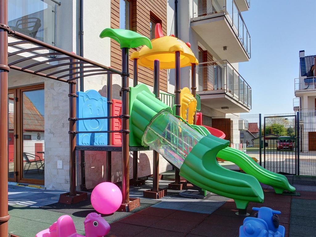 Marina Jastarnia Apartamenty W Budynku Z Basenem Buitenkant foto